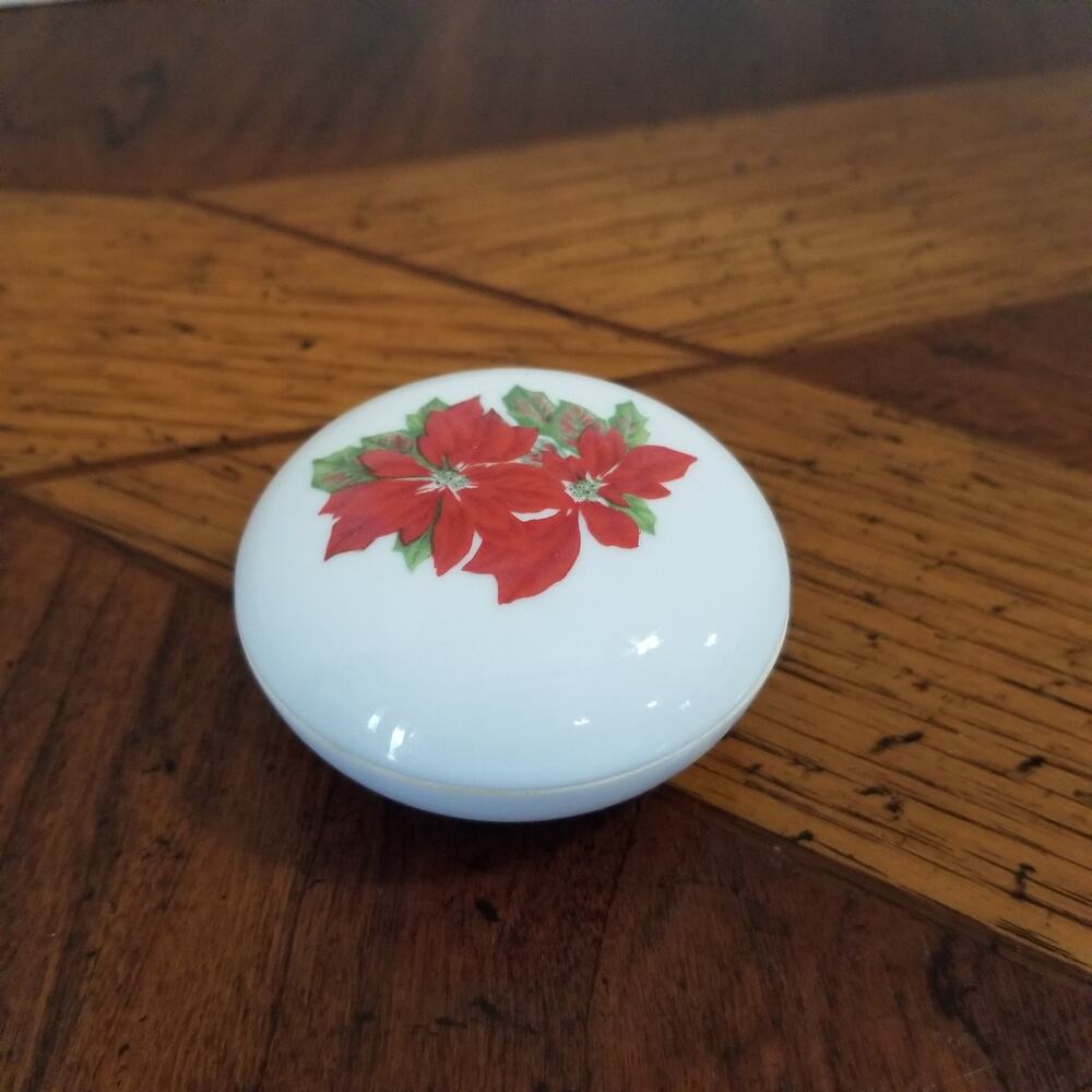 Porcelain collectors box exclusively for Lilian Vernon